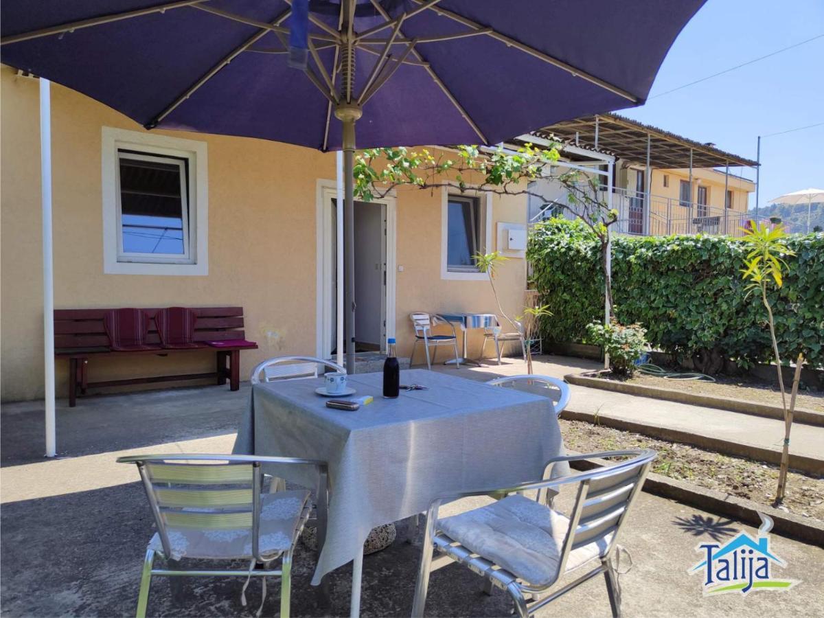 Talija Villa Bar Esterno foto
